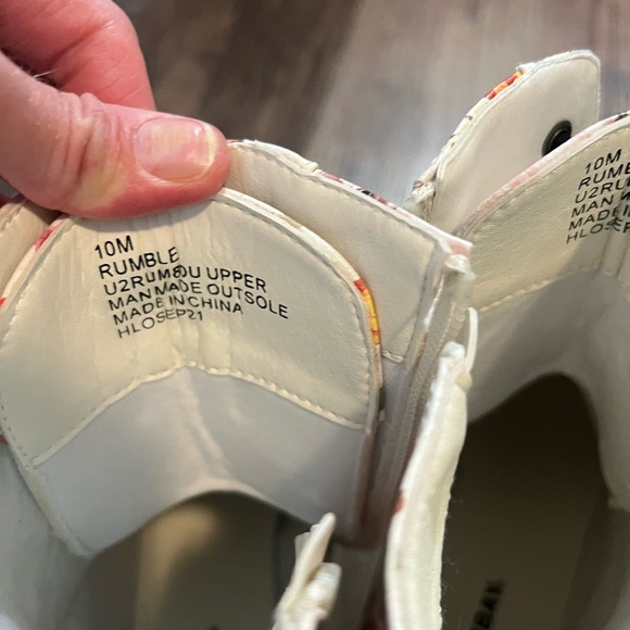 Floral combat boot - Picture 8 of 9